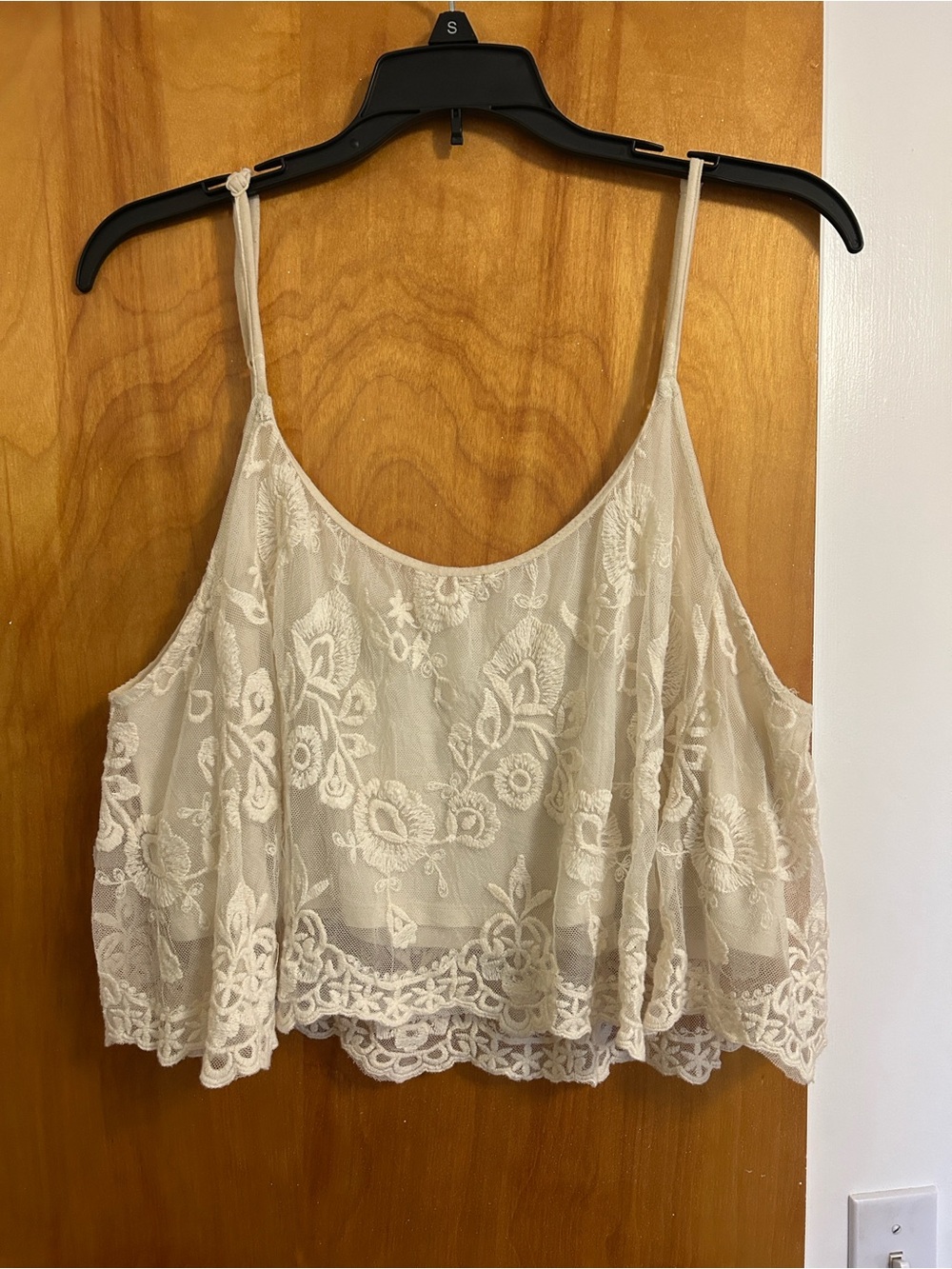 La Hearts Lace Overlay Cropped Camisole - Ivory